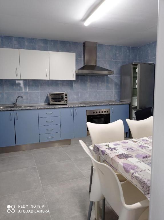 טורמולינוס Pinar Suites Habitaciones מראה חיצוני תמונה