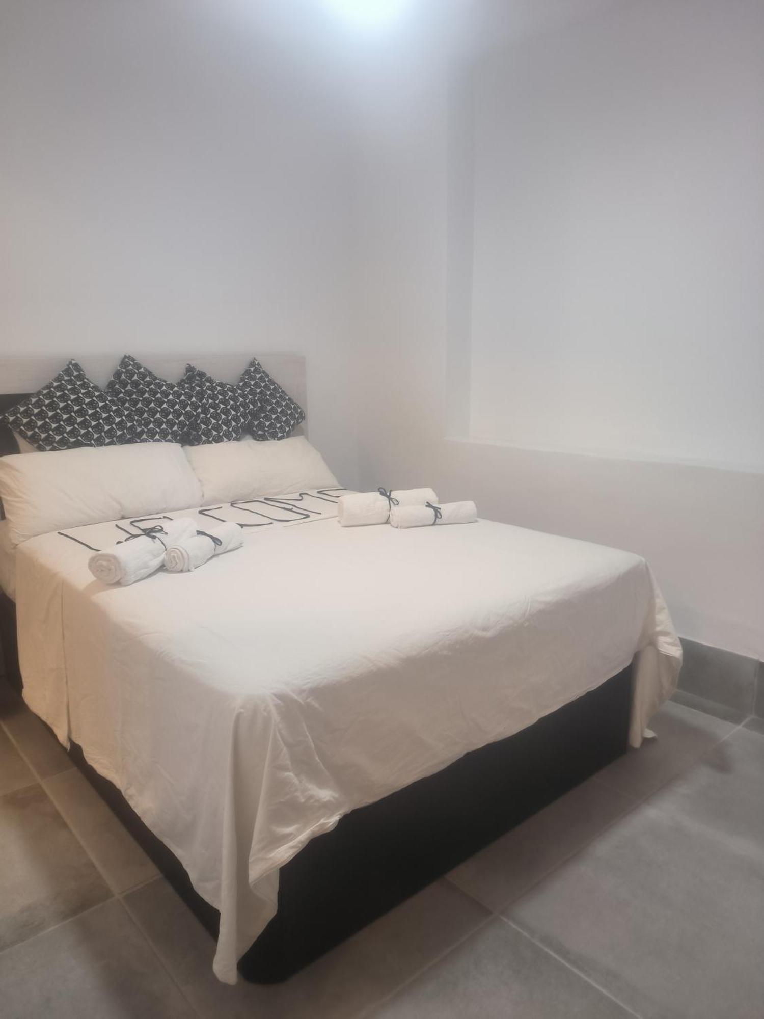טורמולינוס Pinar Suites Habitaciones מראה חיצוני תמונה
