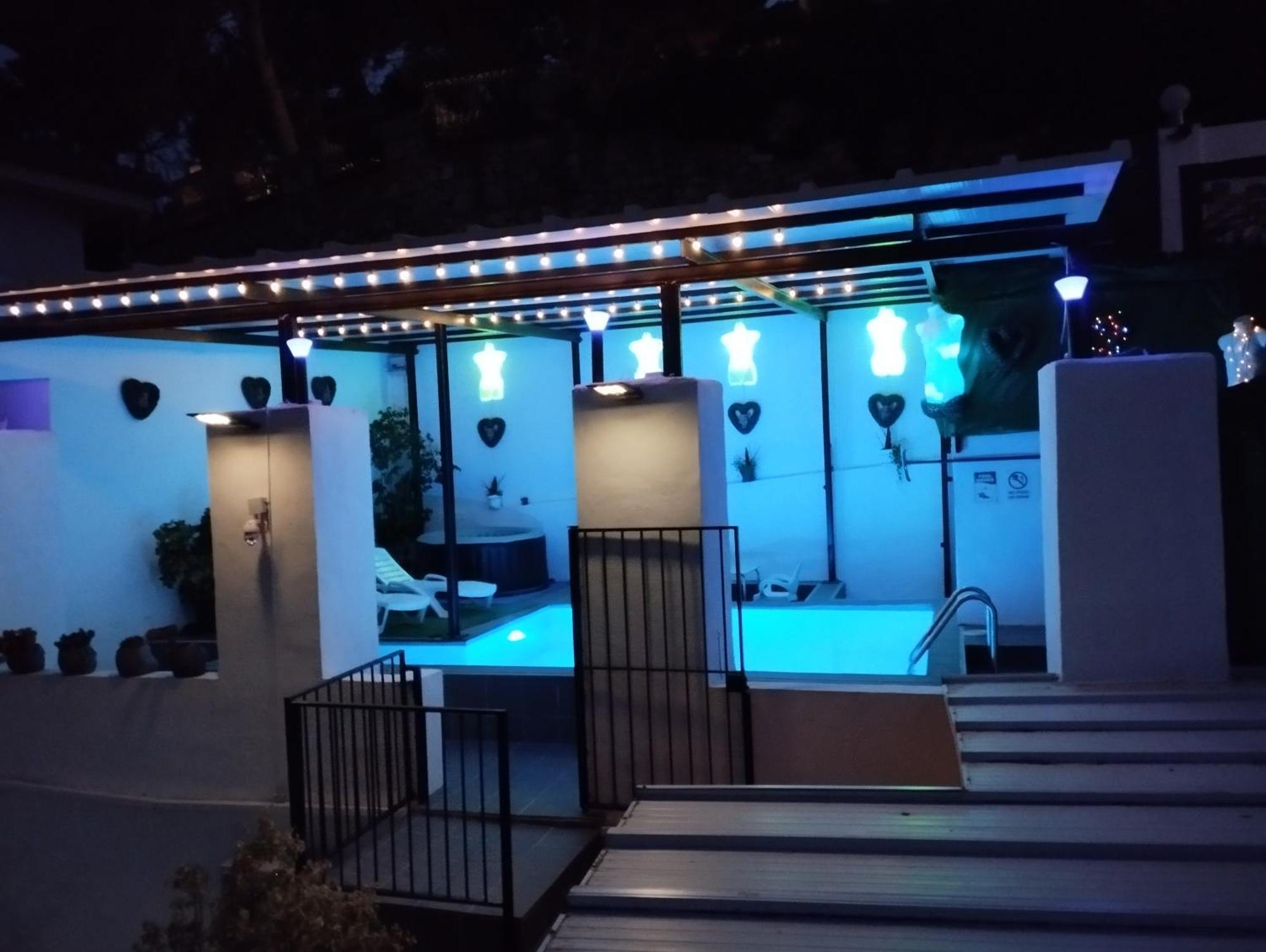 טורמולינוס Pinar Suites Habitaciones מראה חיצוני תמונה